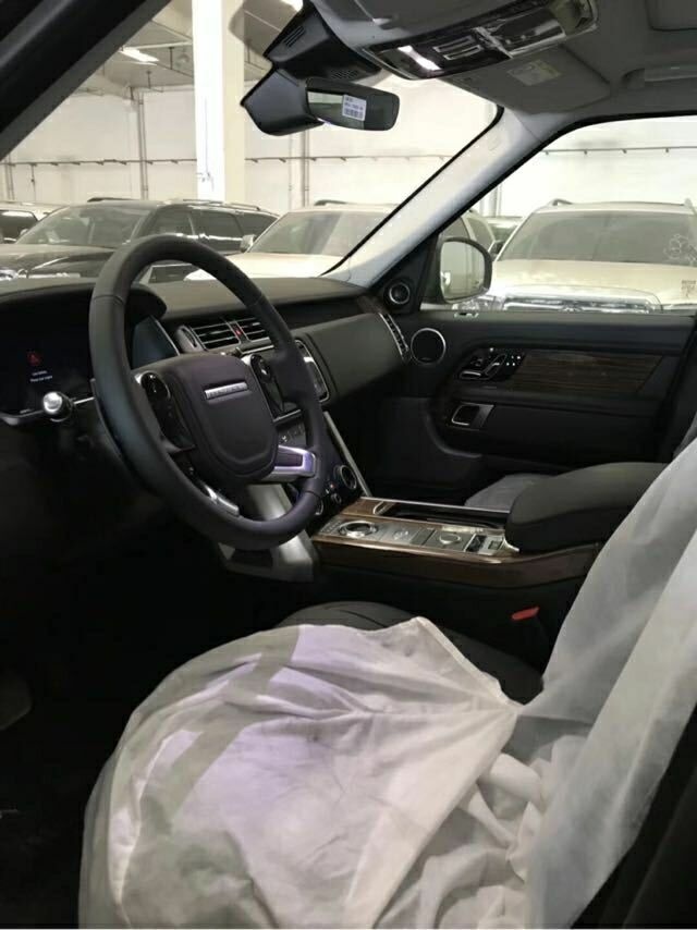 18款路虎揽胜行政3.0 强悍HSE版碾压同级-图4