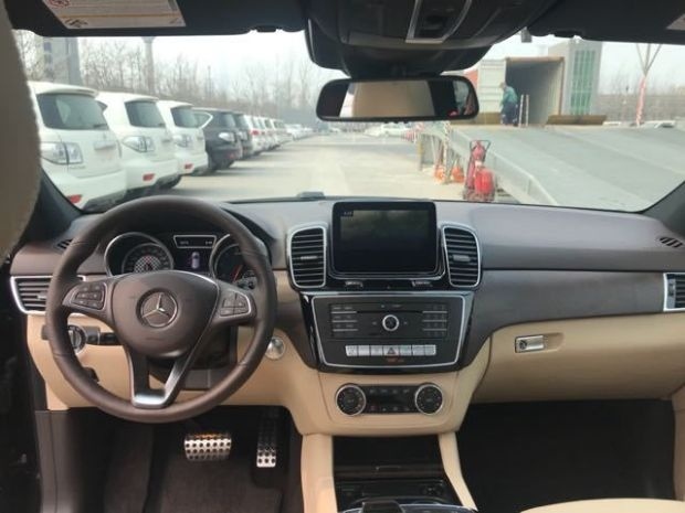 2019款奔驰GLE400 现车热售七月优惠明显-图7