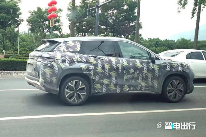 比亚迪4S店宋L插混或8月上市换老款宋PLUS前脸-图3