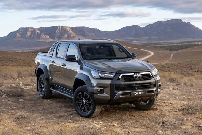 豐田新款HiLux輕混車型油耗公布省7.1-9.5油耗-圖2