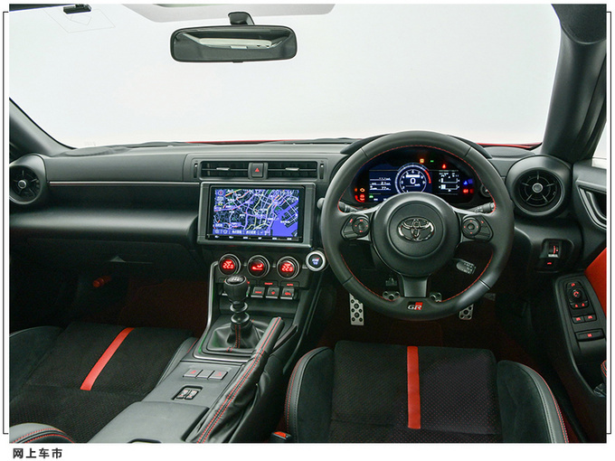丰田全新86敞篷版搭2.4L引擎/配运动外观套件-图4