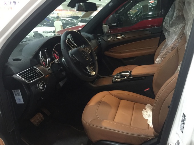 18款奔驰GLS450 加版七座SUV解锁新技能-图4