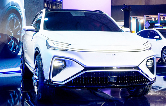 上汽L品牌对标北汽ARCFOX 高端+纯电+轻资产-图2