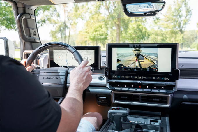 特斯拉皮卡与其他10万美元级别电动皮卡关键数据对比谁更值-图12