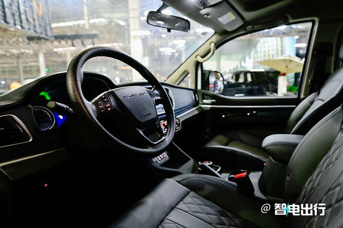 东风风行新菱智M5EV新车上市 售13.99-14.69万元-图5