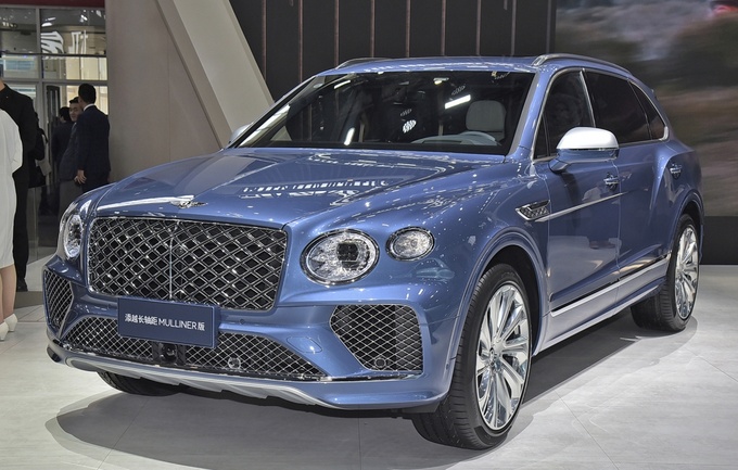 2024粤港澳车展宾利Batur车型首度于华南公开亮相-图8