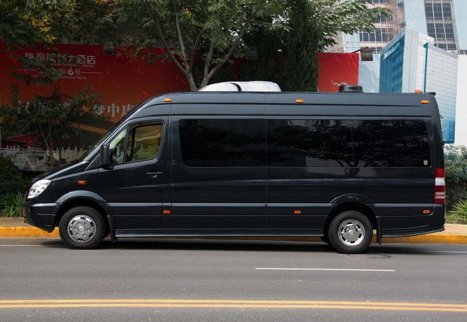 18奔驰斯宾特3.5汽油 高端大气商务房车-图3