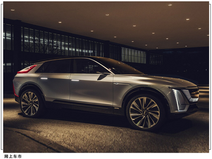 凯迪拉克新款SUV本月亮相搭33英寸大屏/溜背造型-图5