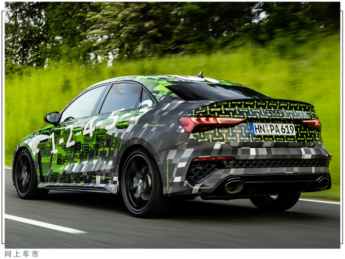 奥迪全新RS3实车曝光2.5T动力升级/年内亮相-图5