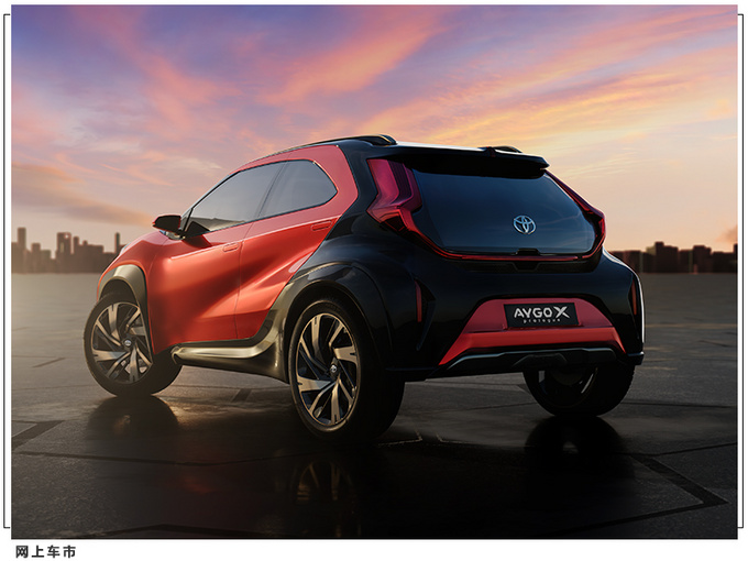 丰田全新车型正式发布 跨界车身设计/配贯穿式灯带-图2