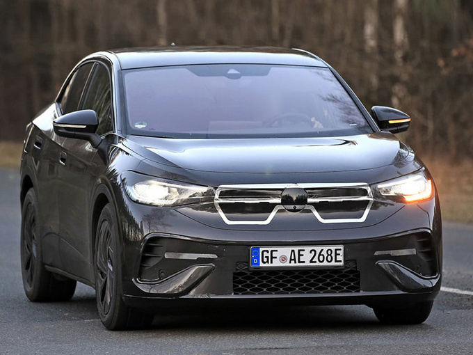 大众全新轿跑SUV曝光 亮黑色格栅/车尾造型更运动-图1