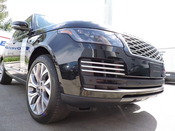 18款路虎揽胜行政升级换新颜 价位聚划算-图2