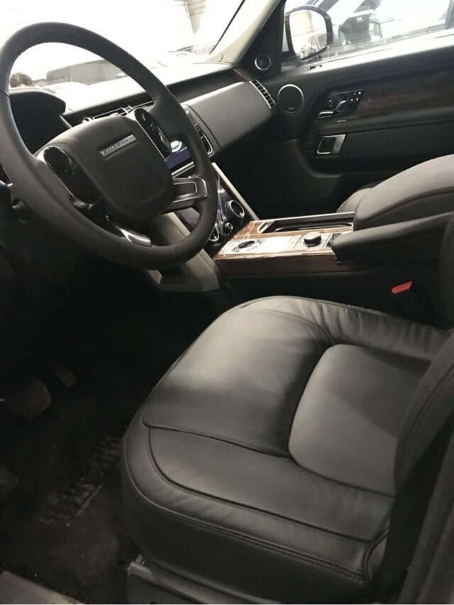 18款路虎揽胜行政行情 排量越大降税越多-图8