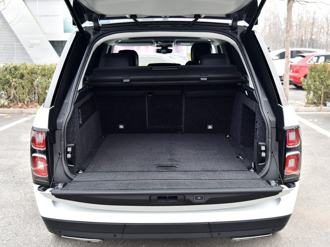 路虎揽胜创世加长价格 品味独特无懈可击-图10