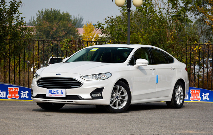 福特新蒙迪欧掀背谍照 明年国产上市/屏幕尺寸超大-图1