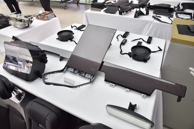 不裝青銅了拆解后的哪吒S盡顯值場王者本色-圖21