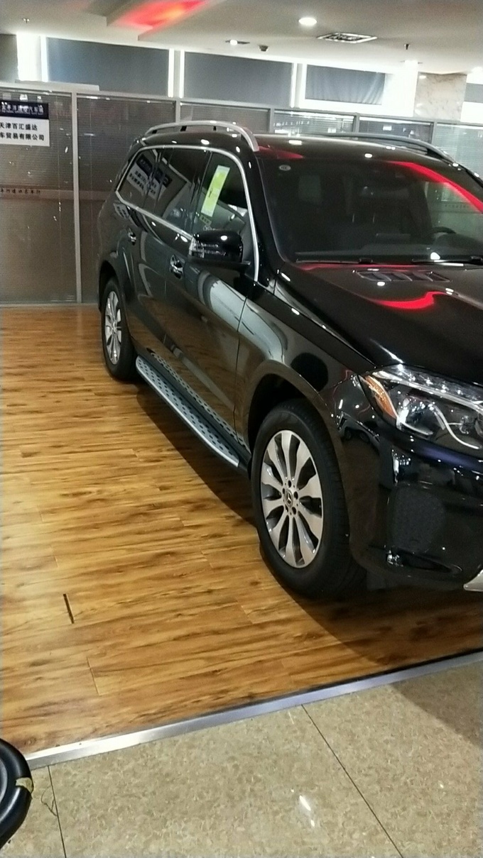 18款奔驰GLS450 豪爽美规气魄越野秒杀价-图2