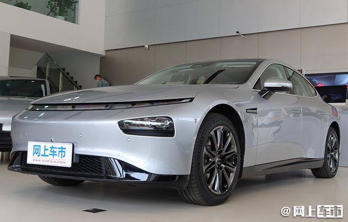 小鹏汽车将推高端SUV 空间媲美宝马X5 预计售30万-图1