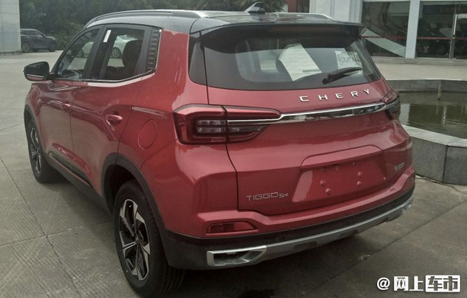 奇瑞新款瑞虎5x到店实拍外观换新 预计7万左右起售-图2