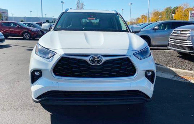 一汽丰田新车规划 ALLION明年3月上市/奕泽增混动-图1