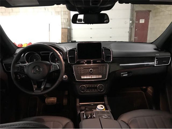 2018款奔驰GLS450加版 豪华配置价格靠谱-图4