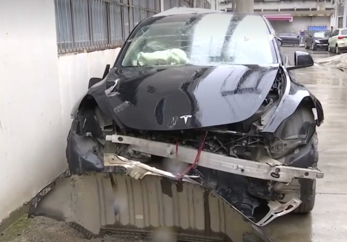 中保研碰撞测试首款皮卡长城山海炮同批次第一-图8