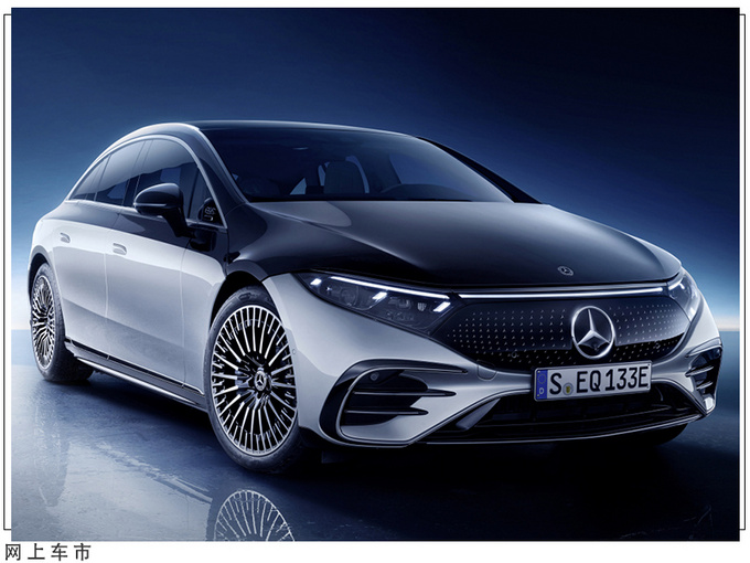 迈巴赫将推全新旗舰SUV搭贯穿式尾灯/换全新动力-图2