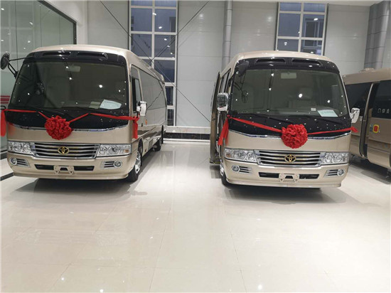 丰田考斯特专用接待车 独一无二豪华大巴-图2