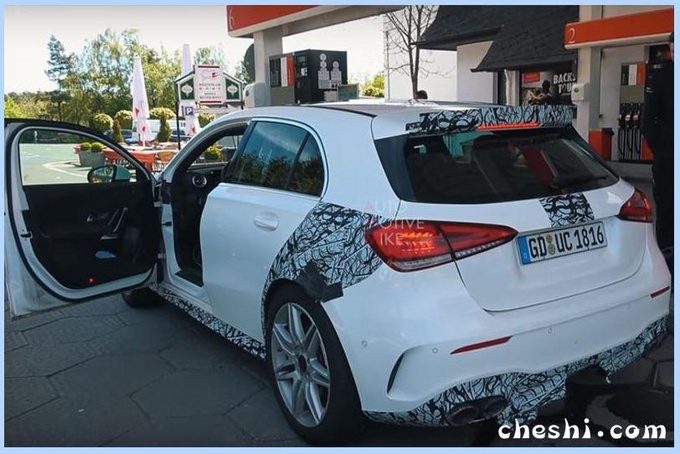 奔驰全新A级高性能版曝光 4秒破百/推混动版本-图5