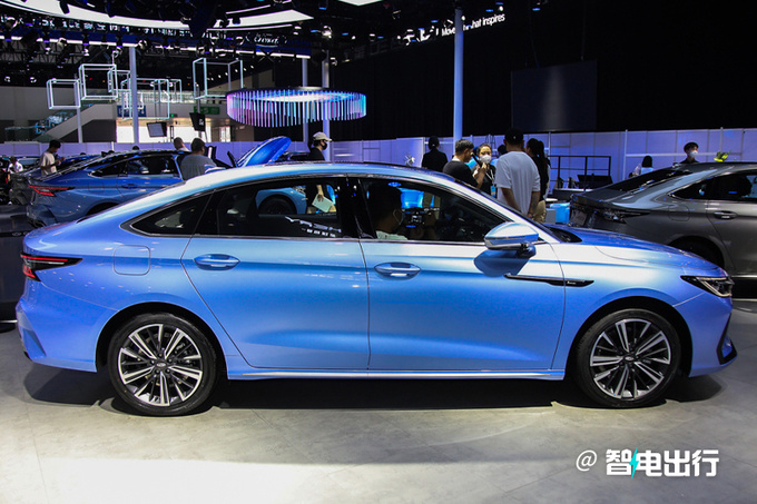 奇瑞风云A8四季度上市核心参数曝光 续航1400km+-图2