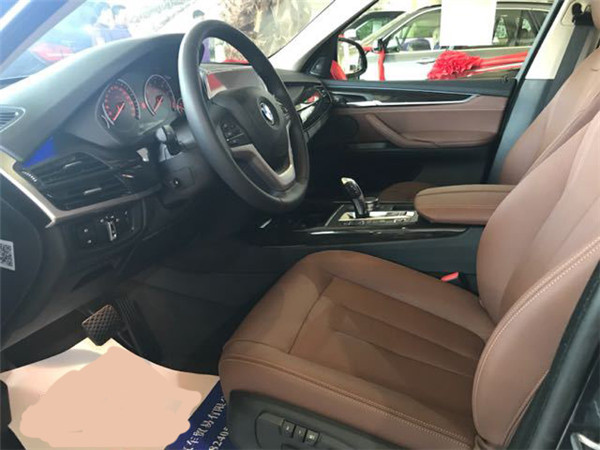 18宝马X5墨版 2.0T混动王者座驾身份标识-图4