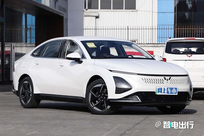 和比亞迪打價格戰(zhàn)五菱星光150進階版降至10萬內(nèi)-圖2