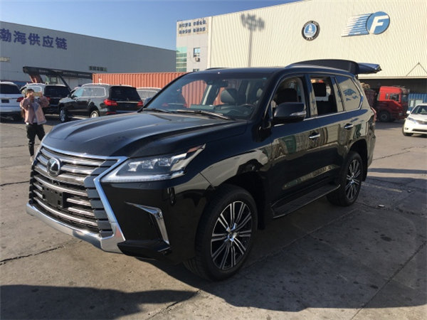 2018款雷克萨斯LX570 顶配越野霸气降价-图3
