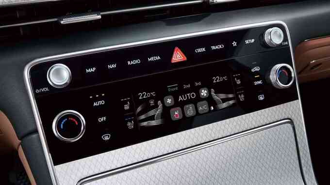 剑指X5/X6换装一体式屏幕新款捷尼赛思GV80正式发布-图11