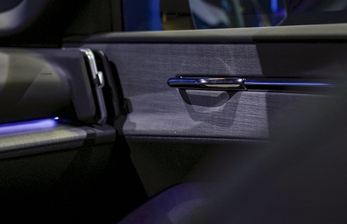 北欧风小型纯电SUV沃尔沃EX30上市售20.08-25.58万元-图5