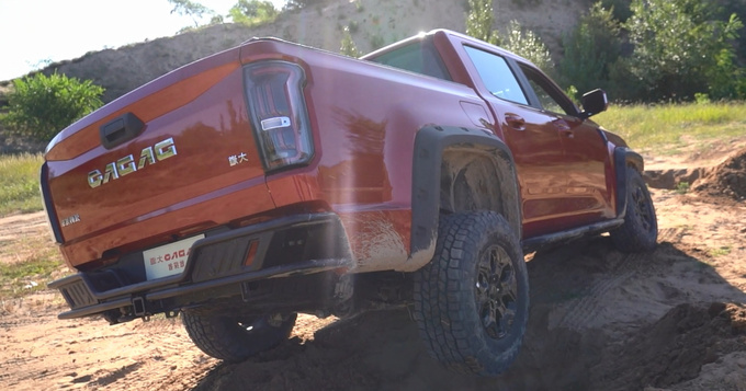 江铃皮卡上市车型展望大道敢探者大道电动版-图2