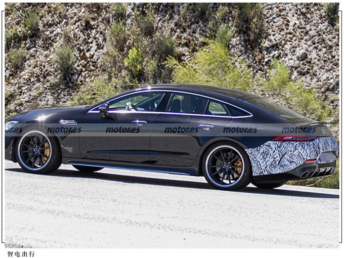 奔驰两款新车曝光搭电动机/或于今年9月亮相-图5