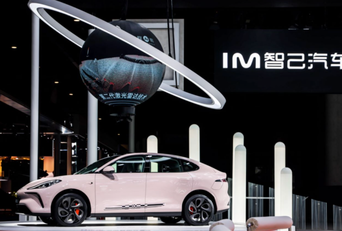 智己LS6登顶20万级中大型纯电SUV新王它有哪些特质值得入手-图5