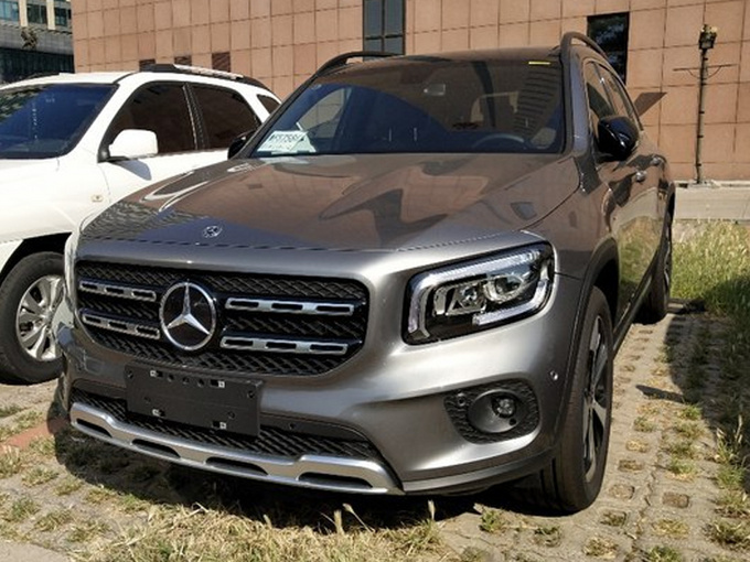 奔驰GLB将推入门版车型 价格下调不到30万就能买-图1