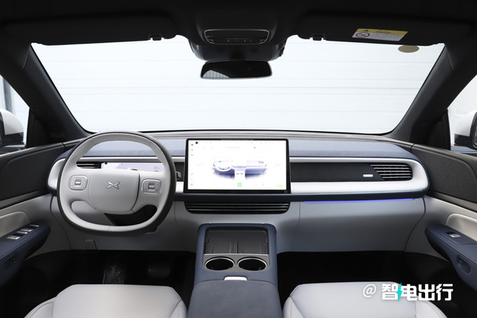 小鹏MPV X9曝光年产能12万辆 比腾势D9大一圈-图10