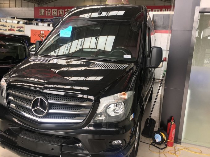 奔驰斯宾特商务房车 豪华空间设备齐图赏-图2