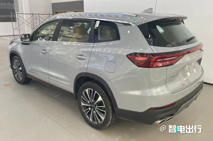 官降2.2万奇瑞新瑞虎8 PRO家族售12.69万起 增8AT-图2