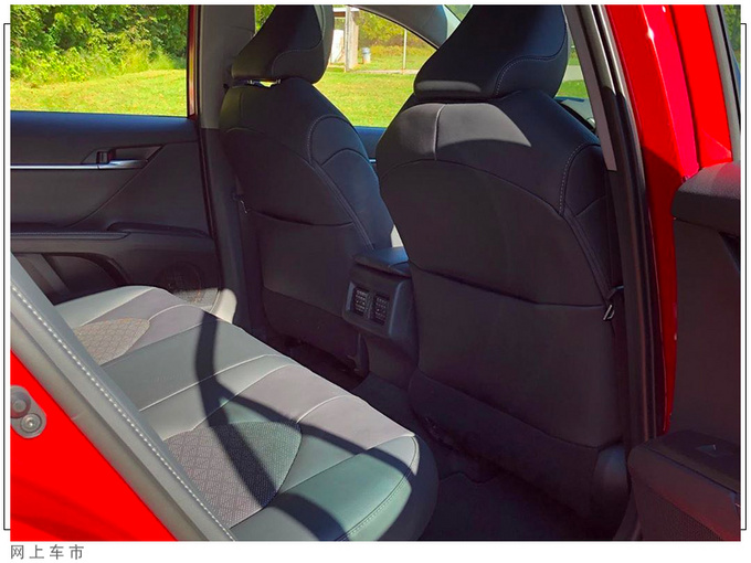 丰田凯美瑞运动版实拍配运动外观套件/搭2.5L-图7