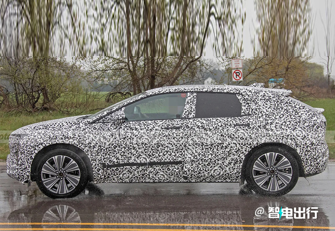 凯迪拉克XT4纯电版曝光用比亚迪电池/撞脸理想L8-图3