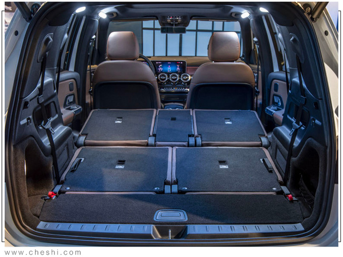 奔驰GLB 250售价曝光搭2.0T引擎/比宝马X1硬派-图6