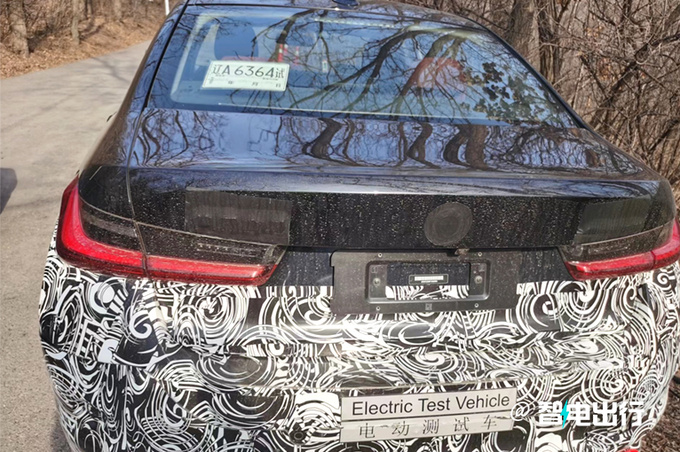 宝马改款i3实车曝光格栅造型换新 或三季度上市-图3