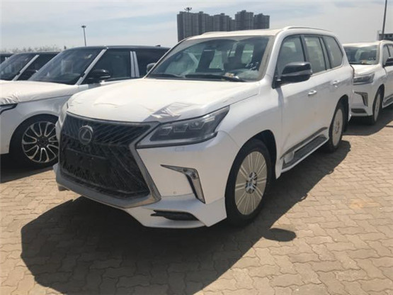 18款中东雷克萨斯LX570 S限量版原厂配置-图2