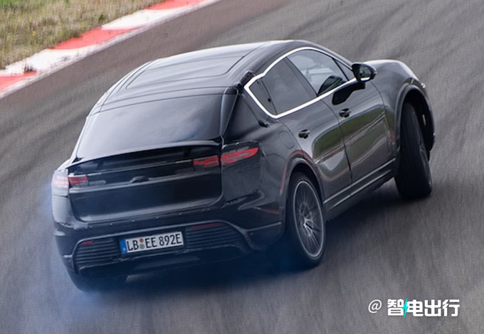 保时捷全新Macan内饰官图发布造型酷似卡宴-图5