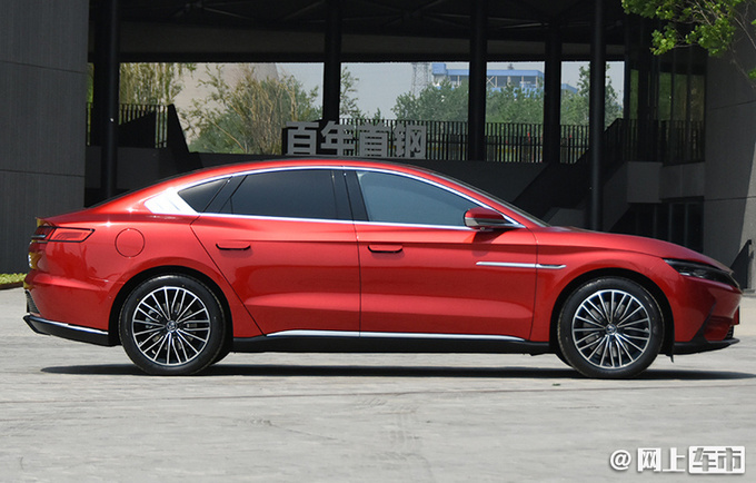 比亚迪高端车型曝光搭刀片电池 售价50-80万元-图2