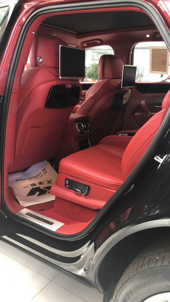 18款宾利添越市场价 柴油版四座奢华SUV-图8